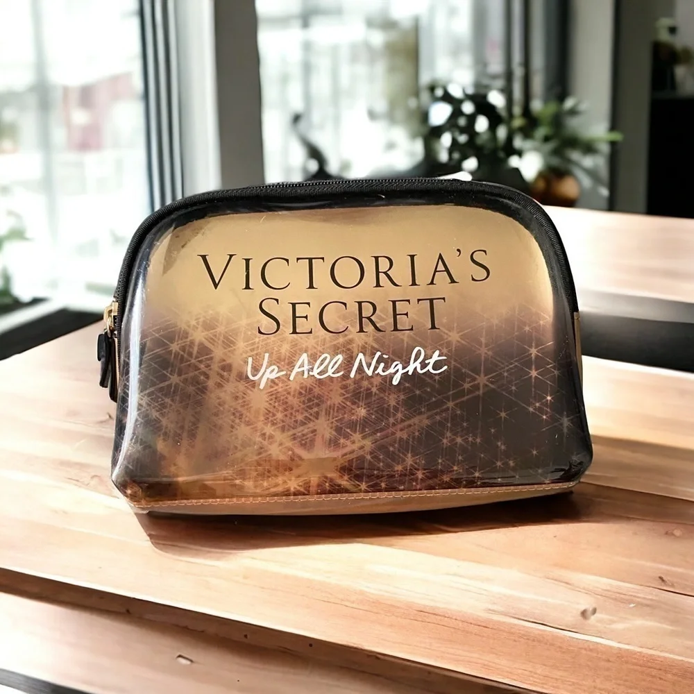 VICTORIA’S SECRETS-UP ALL NIGHT MAKEUP BAG